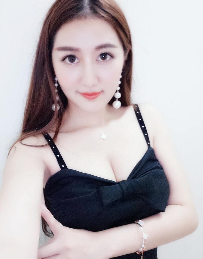 【月月】的相册